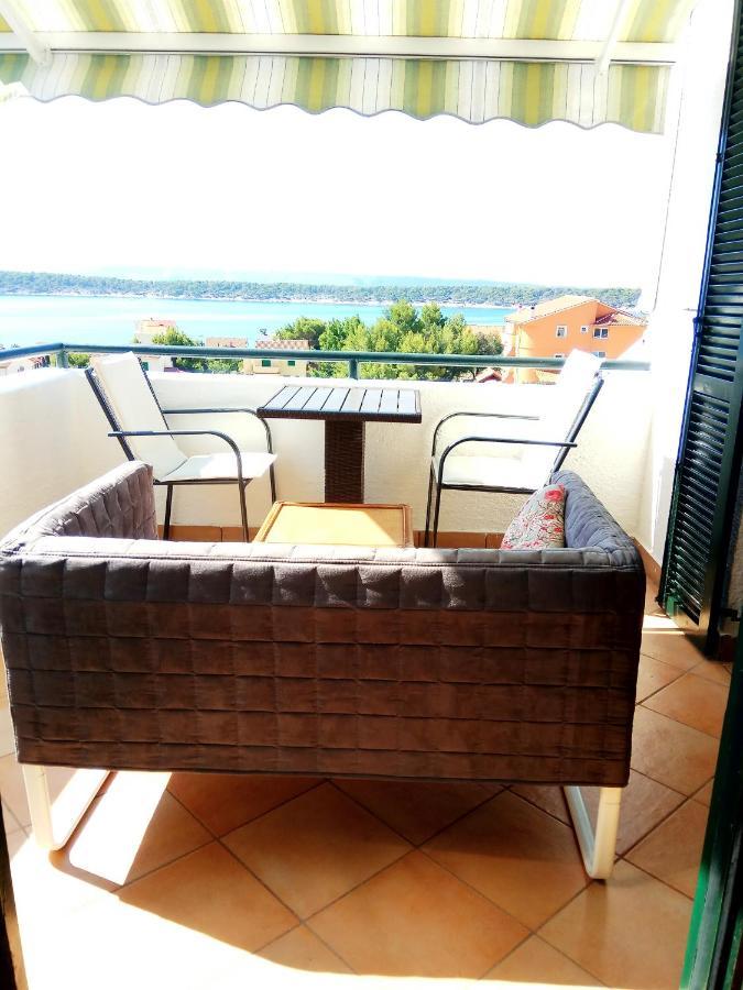 Apartment Apoksiomen Barbat na Rabu Esterno foto