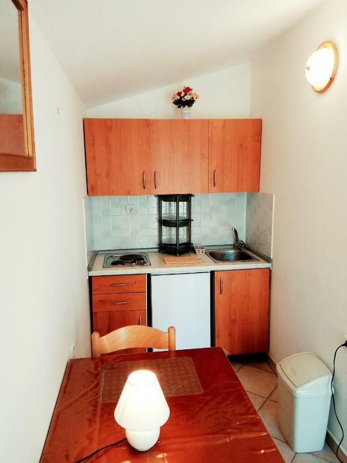 Apartment Apoksiomen Barbat na Rabu Esterno foto